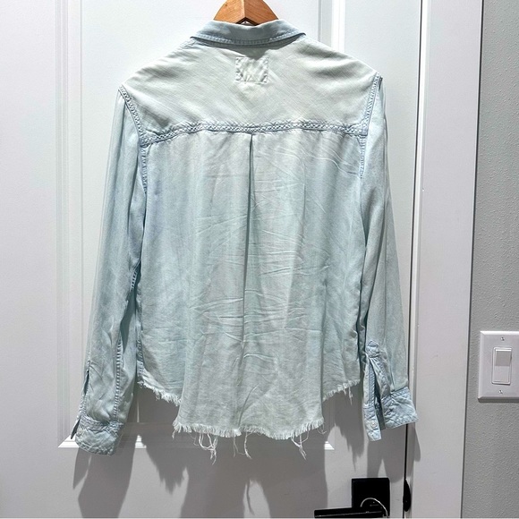 Rails Ingrid Raw Hem Light Vintage Button-Down Denim Shirt M - Picture 5 of 7